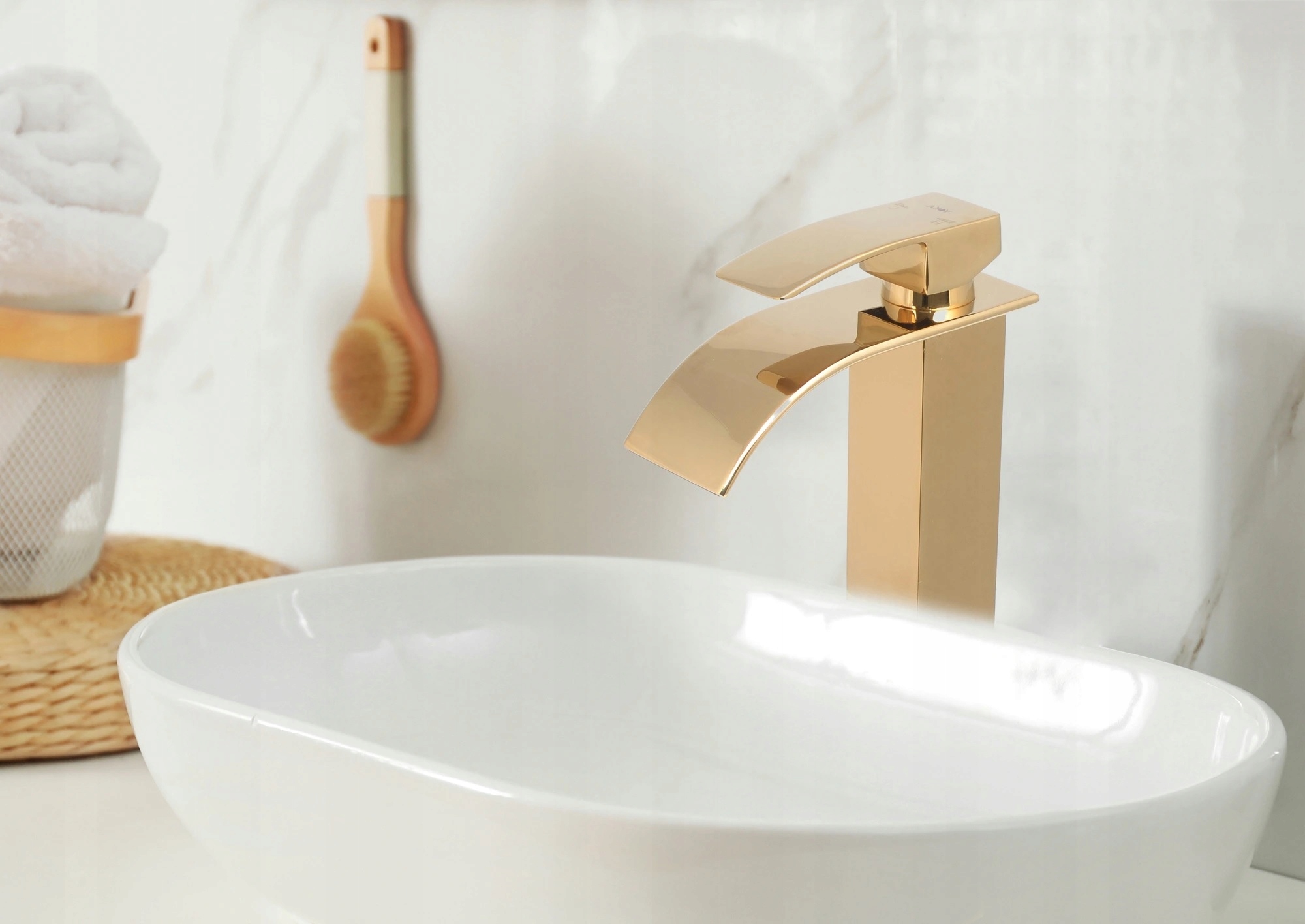 Vaňová batéria - TAP WASH Basin Batéria CounterTop GOLD GOLD v8
