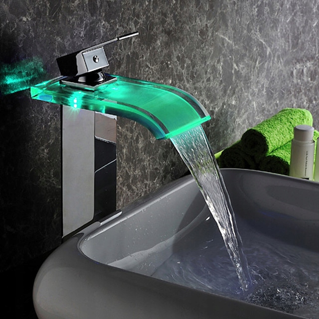 Umyvadlová batéria - Faucetový LED kúpeľňový faucet Stojaci vodopád