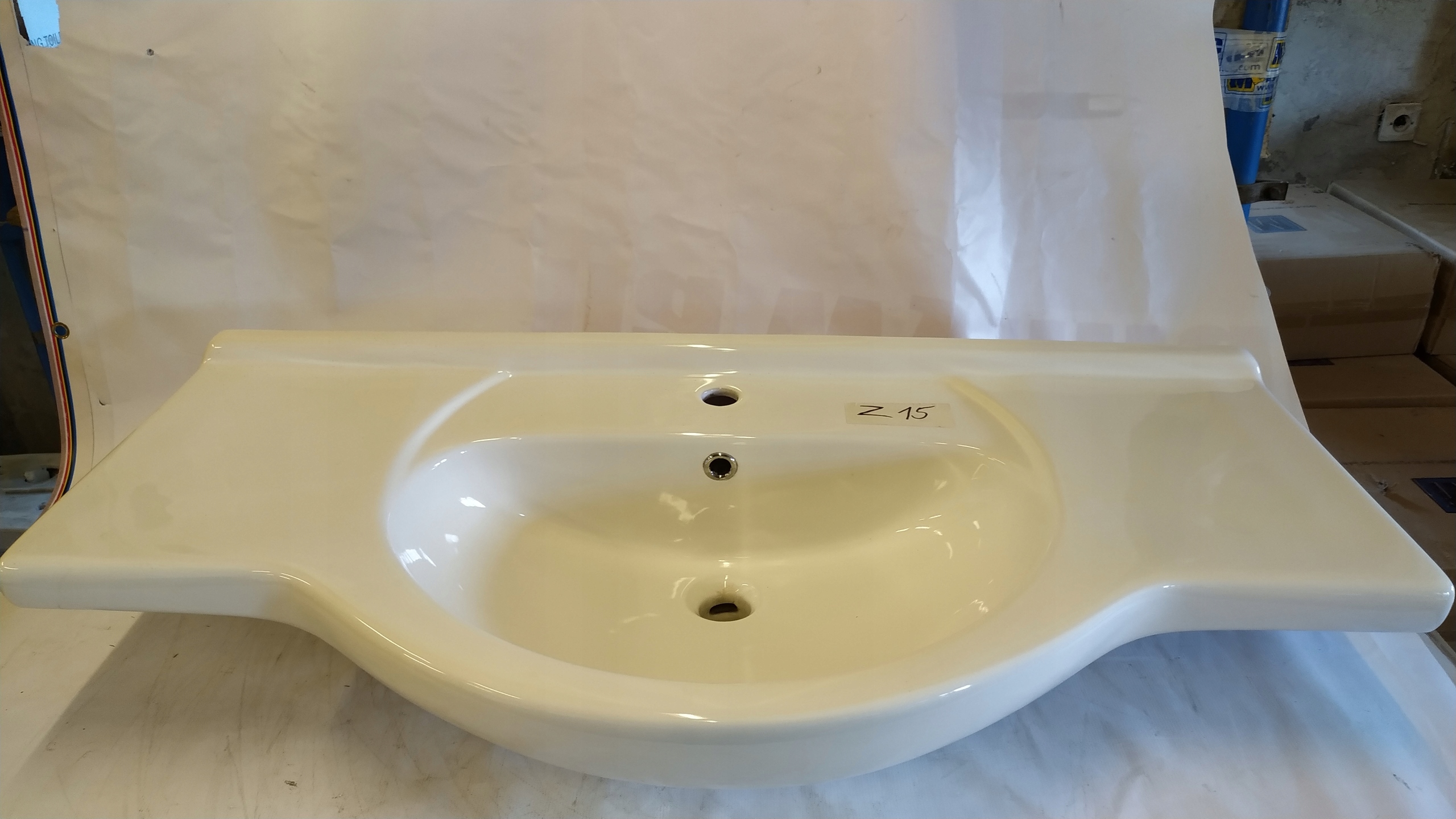 Umývadlo - Nástenné umývadlo 106 * 51 / 38cm VÝPREDAJ WU67