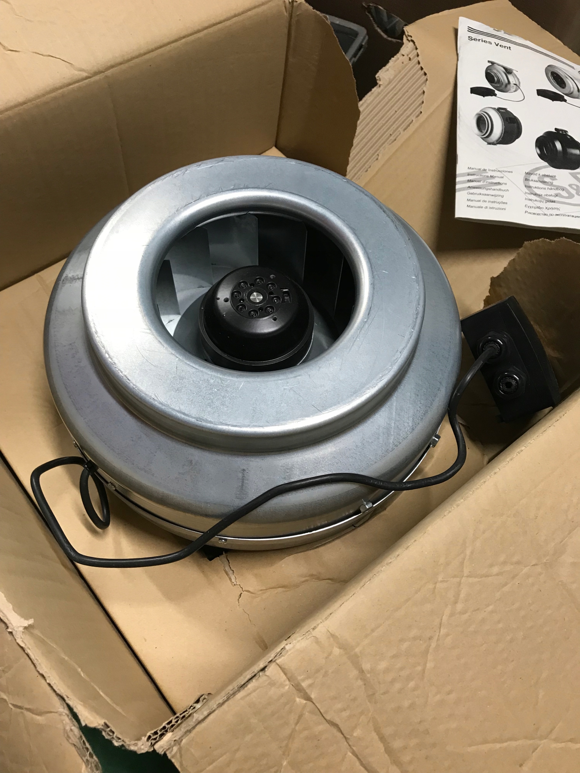 Kupelňový ventilátor - Potrubný ventilátor S&P VENT 250-L