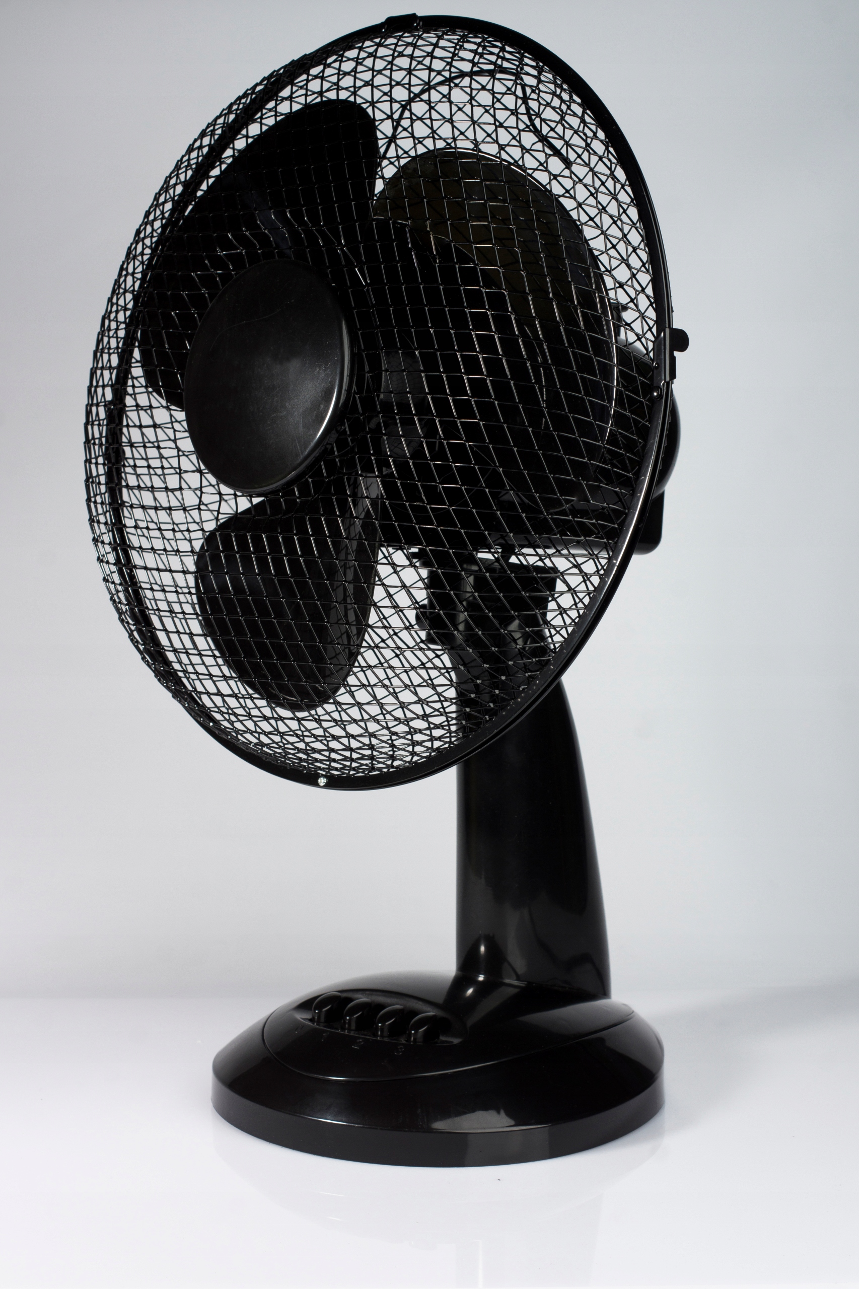 Kupelňový ventilátor - Stolový ventilátor, priemer 30cm, čierny 30W, 3 tyče