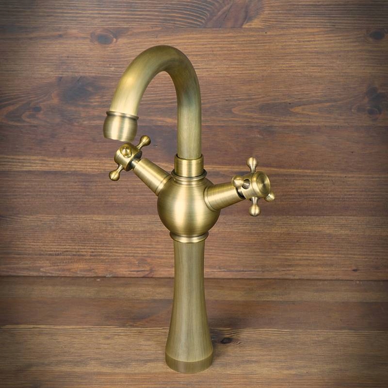 Vaňová batéria - Vysoko umývadlový faucet MOSADZ