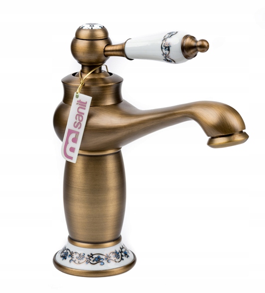 Umyvadlová batéria - Retro faucet s mosadzným umývadlom