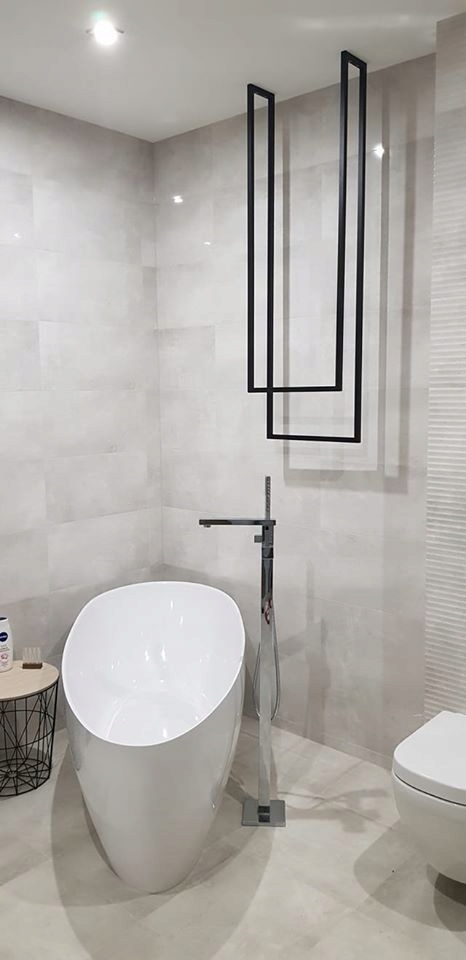 Vešiak - Stropný stojan na uteráky priemyselný loft