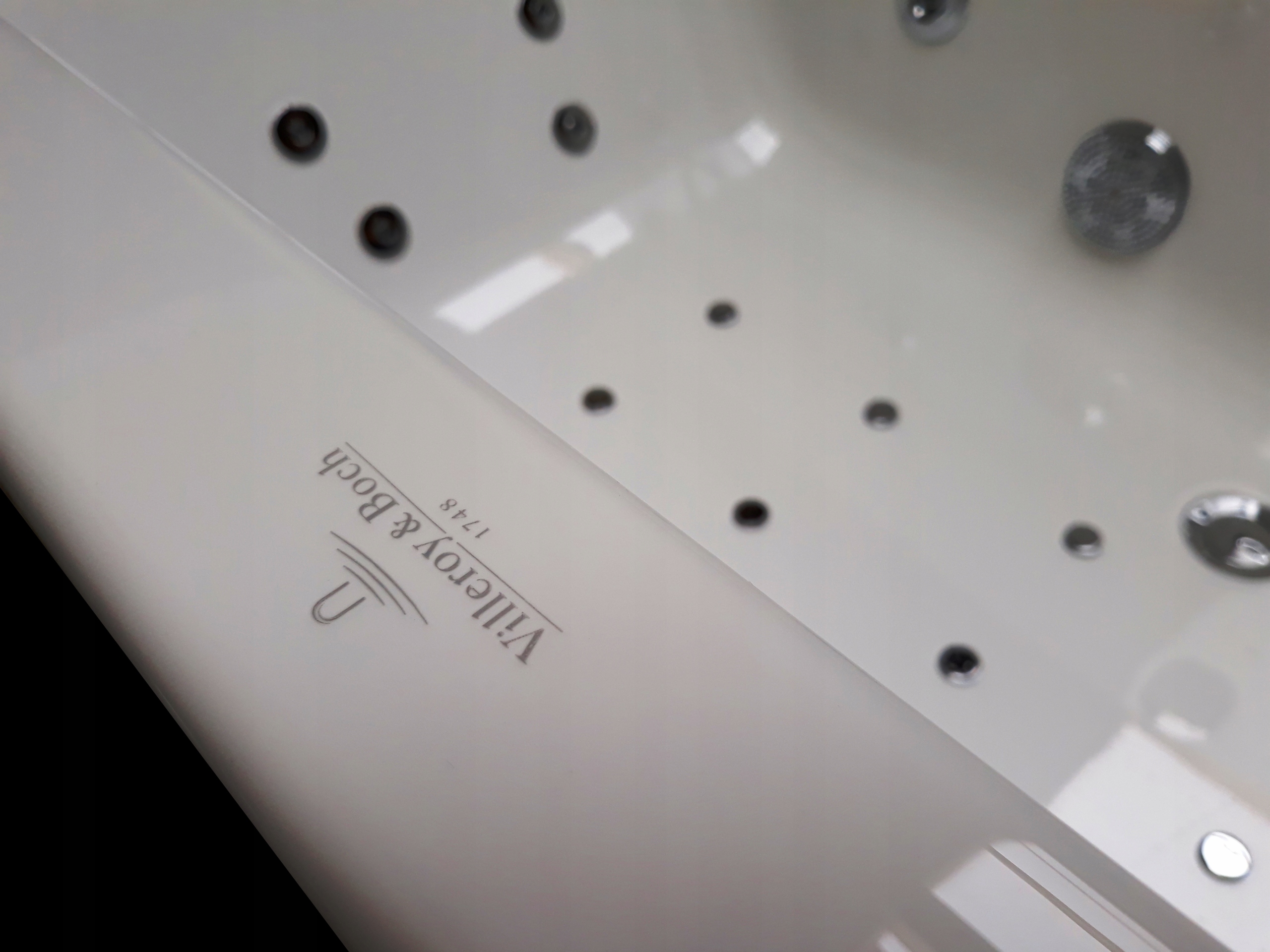 Vaňa Villeroy & Boch Subway 190 x 90 s hydromasážou