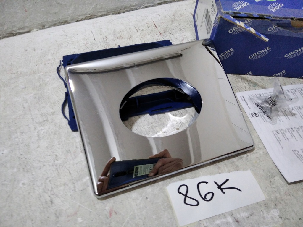 WC tlačidlo - 86K Grohe Toaleta s gombíkmi na kolieskach, biela 38505000
